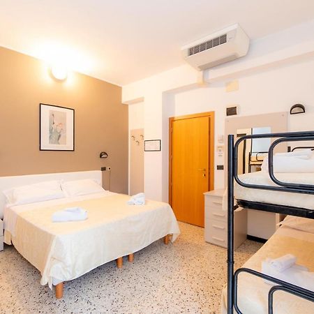 Hotel Galileo Rimini Eksteriør billede