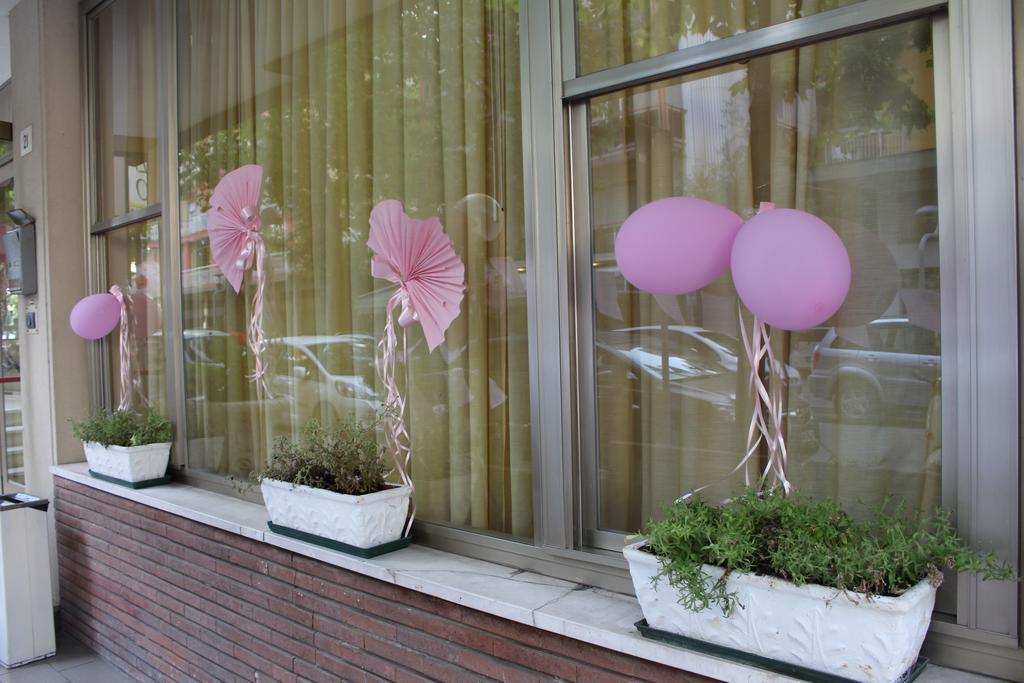 Hotel Galileo Rimini Eksteriør billede