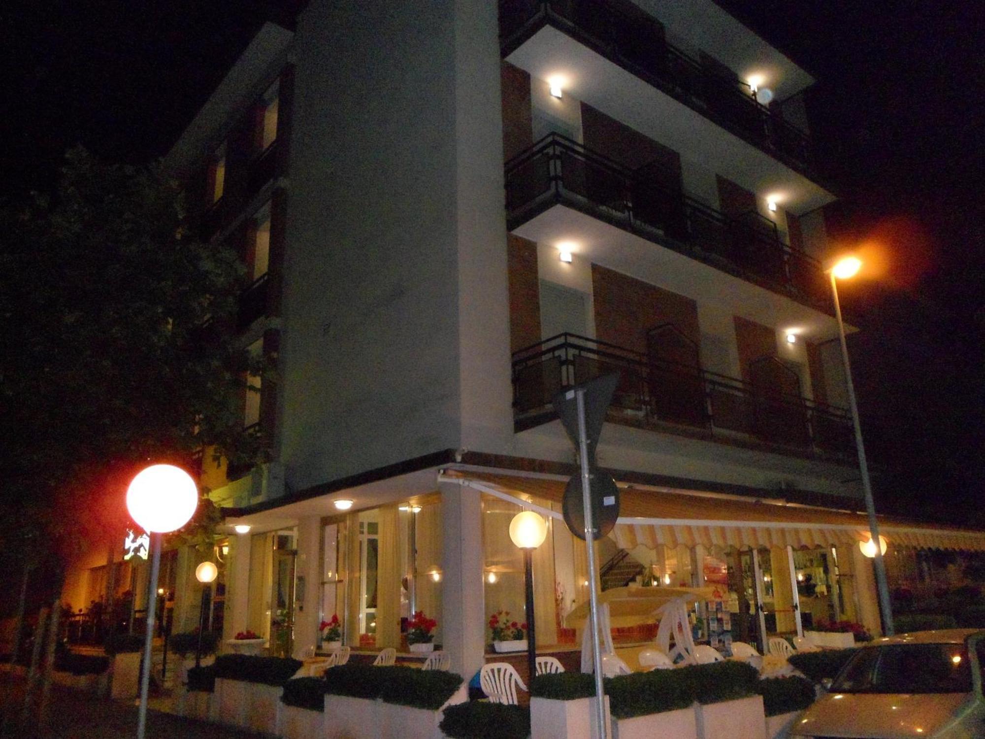 Hotel Galileo Rimini Eksteriør billede